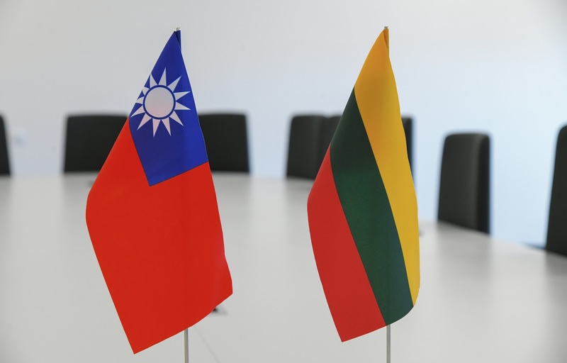 VILNIUS TECH lankėsi vieno stipriausių puslaidininkių srityje. Taivano Nacionalinio Cheng Kung universiteto delegacija